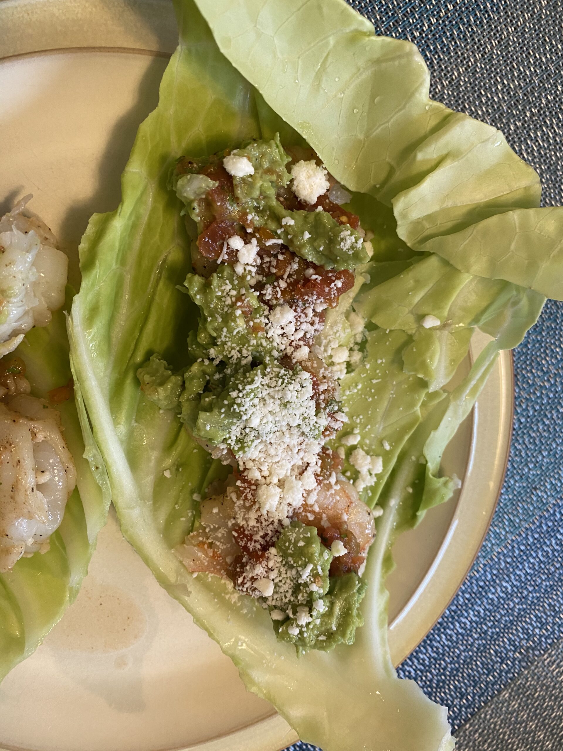 garlic-shrimp-lettuce-wraps